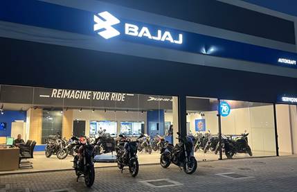 Bajaj Autokraft Recreio